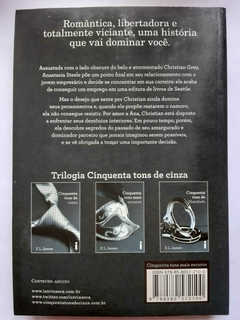 LIVRO CINQUENTA TON MAIS ESCUROS - E L JAMES - comprar online