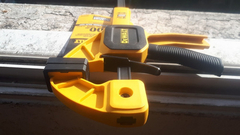 Imagen de Prensa De Barra De 6 PuLG De 100 Lb Dewalt Dwht83139