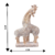 Escultura Casal de Girafas em Resina no Tom Madeira Exclusivo