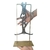 Escultura ginastas em resina no trapézio em metal dourado - Natuhome | Esculturas, Decoração, Peças Decorativas E Muito Mais