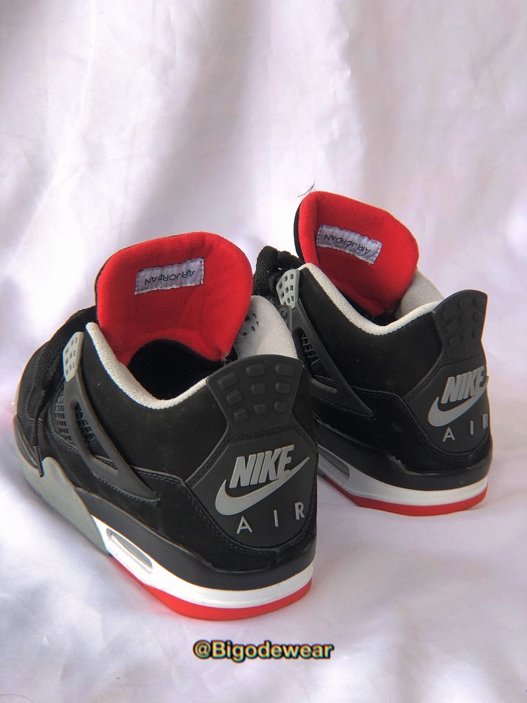 Jordan retro 4 bred size best sale 7