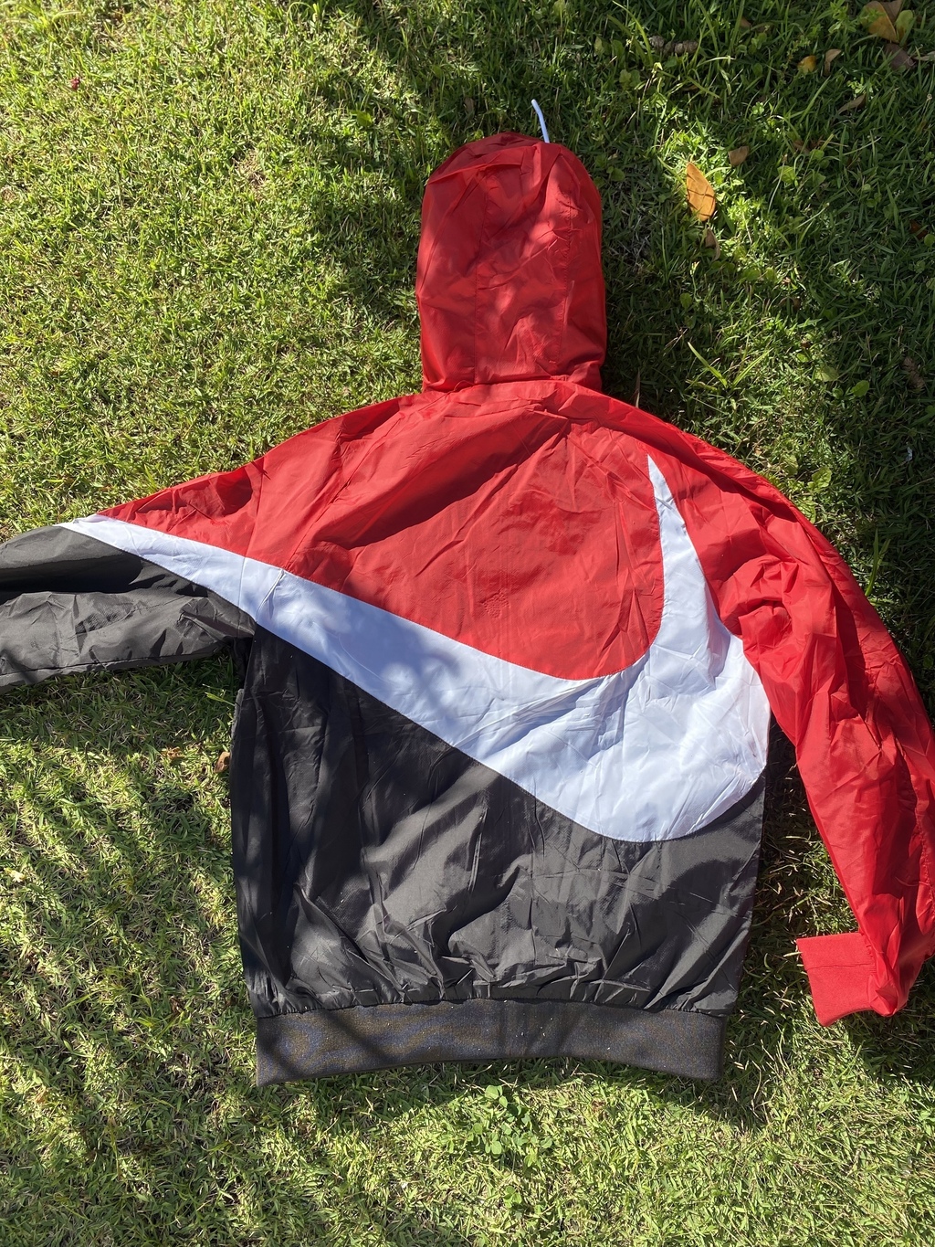 Jaqueta corta hotsell vento nike vermelha