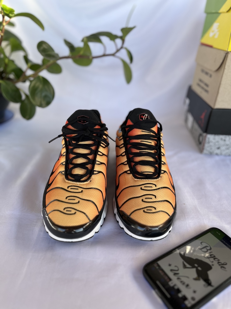 Tênis Air Max Plus TN 'Pimento' - Bigodewear