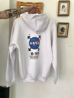 Buzo blanco nasa hot sale