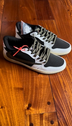 ZAPAS NIKE TRAVIS LOW Comprar en Wonder