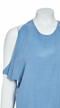 Blusa Fit Azul Bebê - 38 BRA na internet