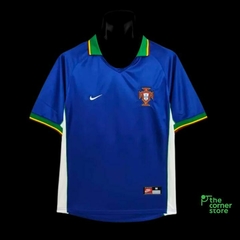 Camiseta suplente de la selección de fútbol de Portugal utilizada en el año 1998