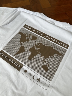 CAMISETA WORLDWIDE – BRANCO - Loja Oficial - Quarto de Pedro