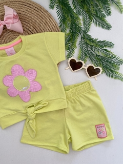 Conjunto florzinha amarelo na internet