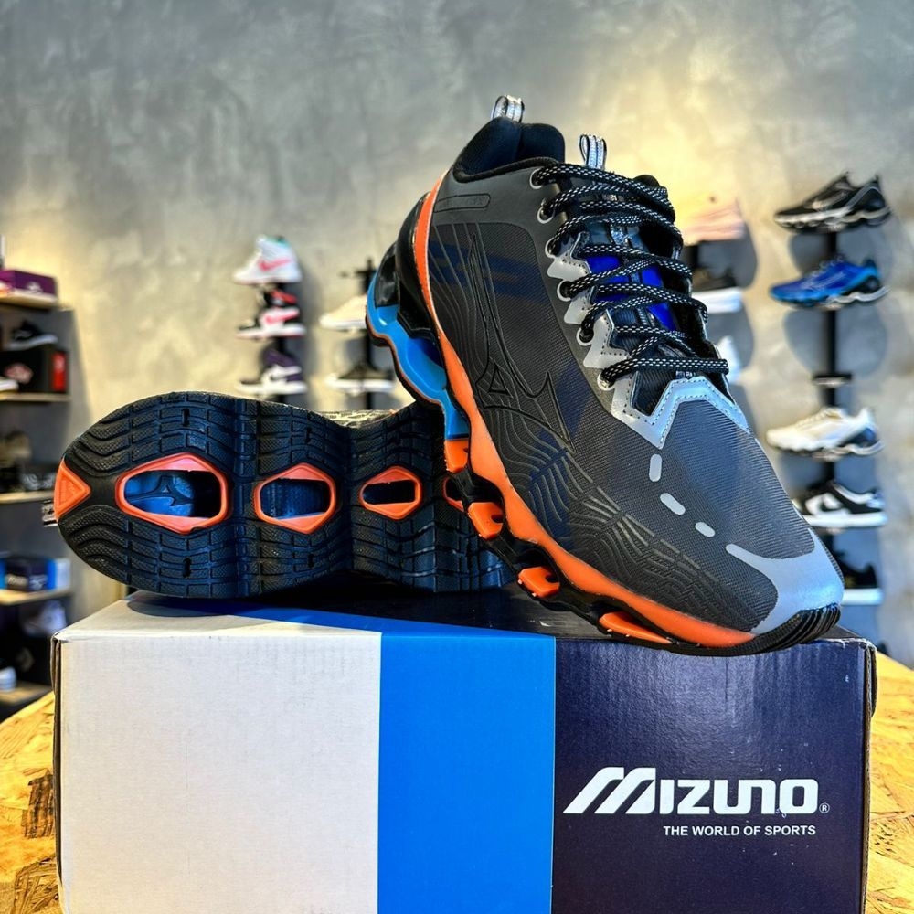 Mizuno laranja e clearance azul