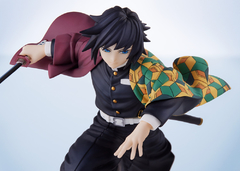 ConoFig Demon Slayer: Kimetsu no Yaiba Giyu Tomioka Figura - comprar online