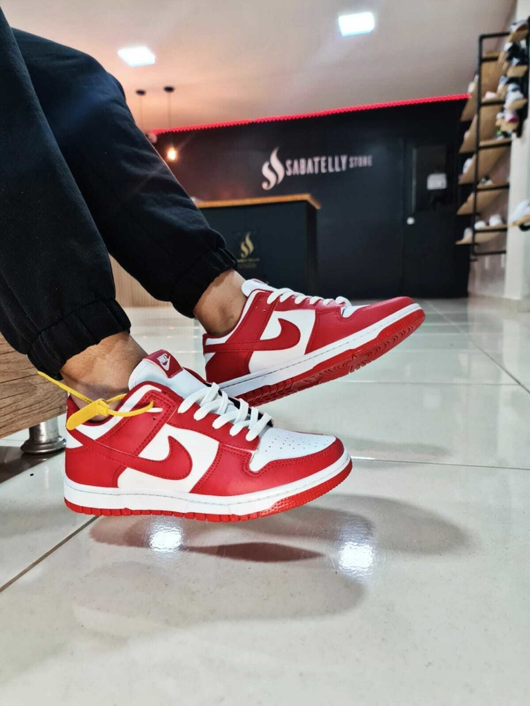 Nike sb vermelho hot sale