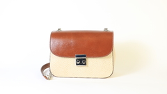 Bag Apricot Flap Midi Cobre - comprar online