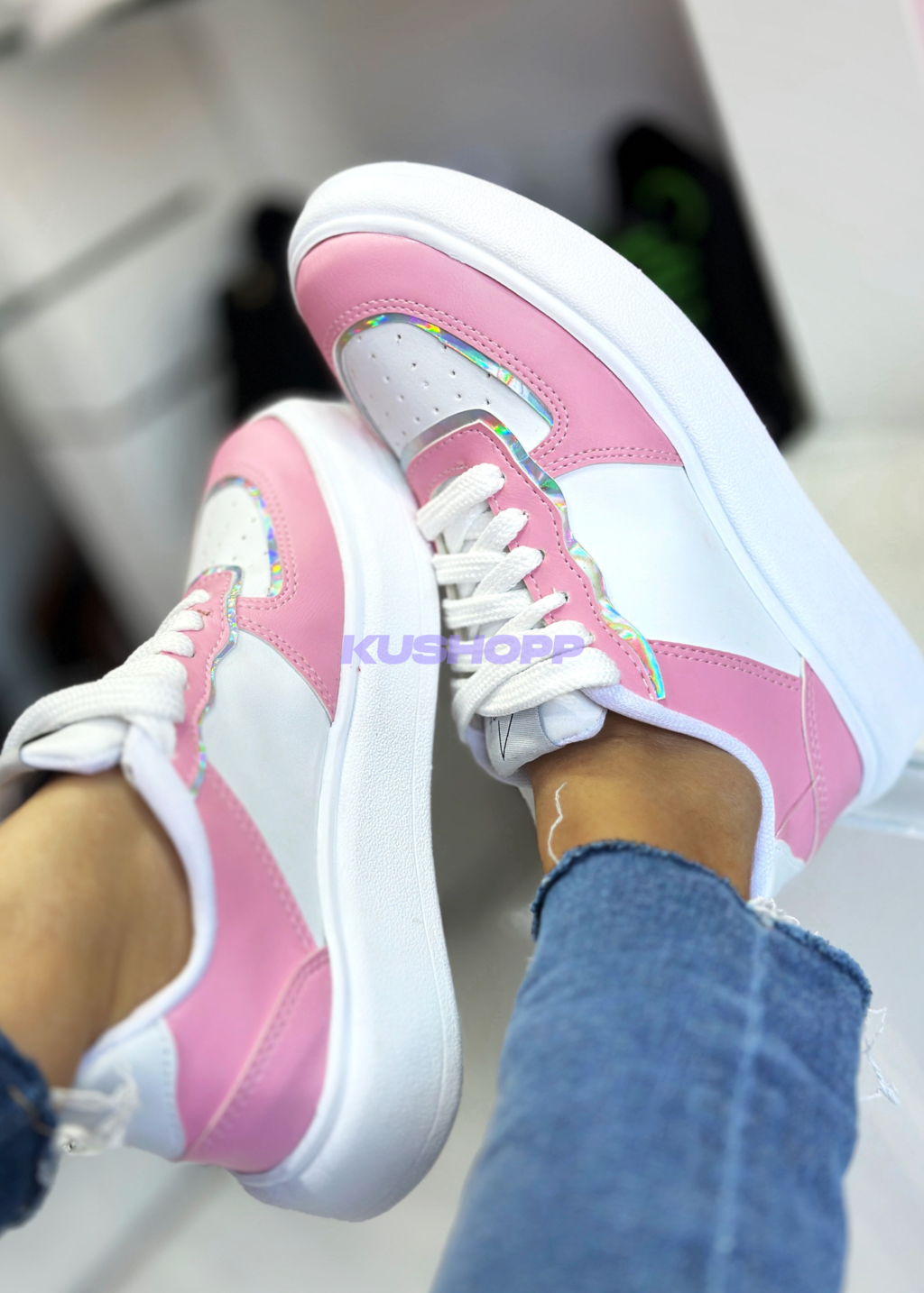 Tienda pink zapatillas hotsell