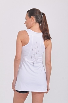 M6009 MUSCULOSA SURYA RUNIK