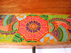Cabideiro mandala floral com prateleira 3 ganchos Feito sob encomenda - loja online