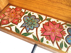 Cabideiro mandala floral com prateleira 3 ganchos Feito sob encomenda - loja online