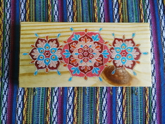 Porta Chaves mandala decorativo 5 ganchos Mama Gipsy Pinus. - Mama Gipsy