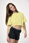 REMERA CON LAZO AMARILLO