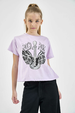 REMERA ESTAMPADA CON TACHITAS LILA - comprar online