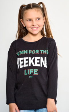 REMERA WEEKEND LIFE NEGRA