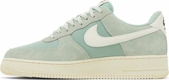 Nike Air Force 1 '07 LV8 'Certified Fresh - Enamel Green' na internet