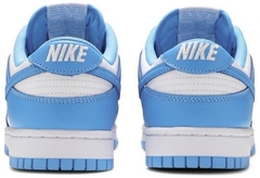 TÊNIS NIKE DUNK LOW ' UNIVERSITY BLUE ' na internet