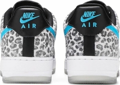 Nike Air Force 1 Low Premium 'Snow Leopard' na internet