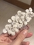 Grinalda Pente para Noivas Flores em porcelana fria - Laise - comprar online