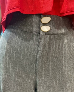 Calça Pantalona Risca de Giz 124 Cinza - comprar online