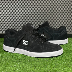 Tenis dc shoes preto e best sale branco