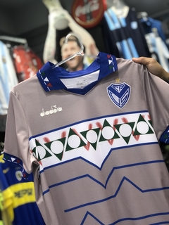 Camiseta Vélez Sarsfield Arquero 2023 Diadora - comprar online