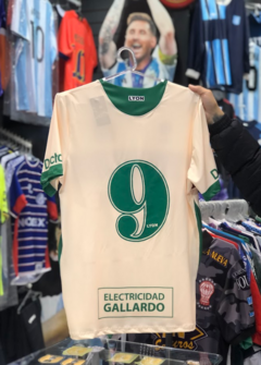 Camiseta Ferro Carril Oeste Suplente 2023 + Número + Parche