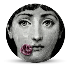 Fornasetti Flor Roxa na Boca Prato Decorativo