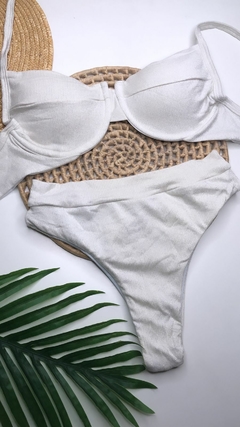 Conjunto Meia Taça Hot Pant Branco Lurex - comprar online