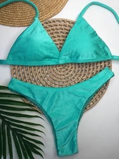 Conjunto Comfort Verde Água Canelado