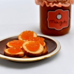 Geleia de laranja artesanal com torrada 