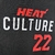 Regata City Edition do Miami Heat Nike 2023/24 em preto, vermelho e branco. Destaque para a 'Cultura HEAT', 'The Mantra' e a citação icônica de Pat Riley no jocktag. Adquira já sua peça exclusiva | Tevo Sports