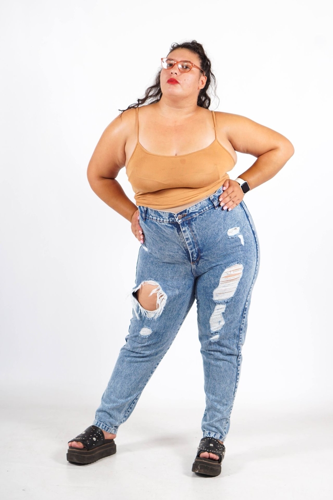 Jean mom Maya nevado de roturas grandes talle real super alto 18