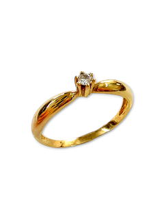 Anillo de compromiso de oro