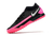 Chuteira Nike React Phantom GT Elite Society TF - Preto/Rosa - Marca Esportiva - Loja Especializada em Chuteiras 