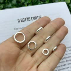 brincos femininos de prata - modelos simples - brinco com pedra - brinco de argola - argolas de prata