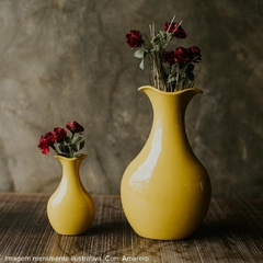 Vaso De Cerâmica Tulipa 32cm Vermelho Reagente Ceraflame Decor - comprar online
