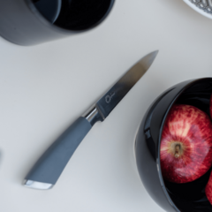 Faca Para Cozinha Em Aço Inox Com Cabo Soft Touch 21,5cm Oxford - comprar online