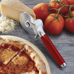 Cortador De Pizza Vermelho Kitchenaid na internet