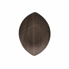 uma bandeja de madeira em formato de folha com relevo 3D da marca italiana Legnoart