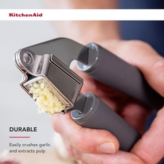 Espremedor Amassador Alho Cozinha Em Inox Cinza KitchenAid - comprar online