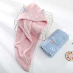 Gorro de secado rápido con orejas de gato, suave y absorbente. Perfecto para la rutina de baño o spa. Compra en LiosCat.