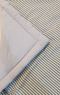 Pillow rayado/gris liso en internet