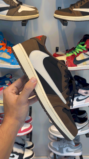 Retail air jordan 1 travis best sale scott